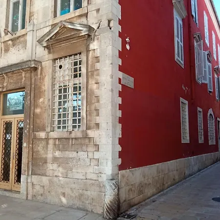 Shared By Oldtown And 400 M Away Lejlighed Zadar