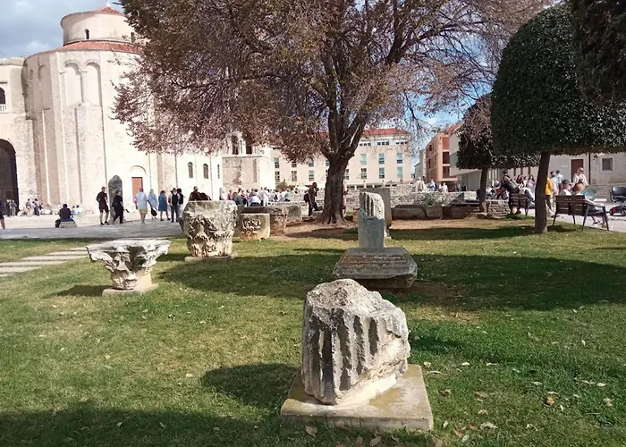 アパート Shared By Oldtown And 400 M Away