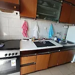 Shared By Oldtown And 400 M Away Apartment *